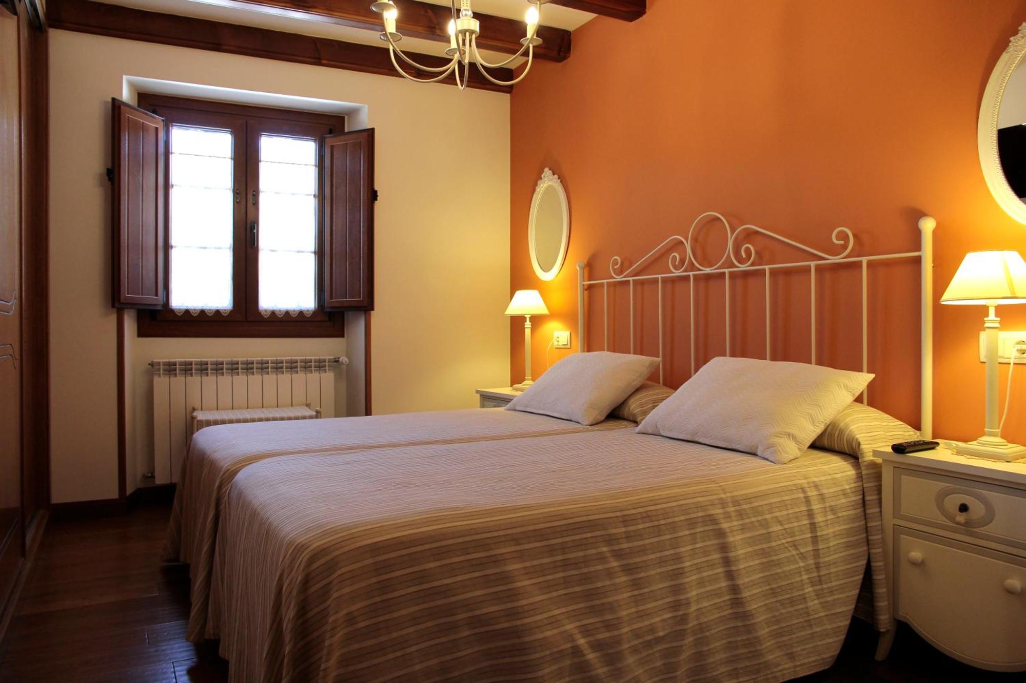 Casa Rural Juliana Ustes Екстер'єр фото